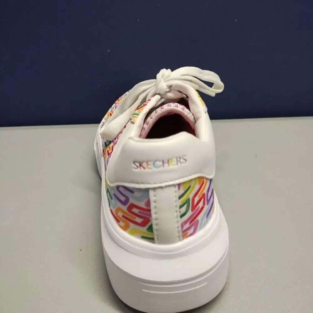 SKECHERS Cordova Classic Low Top Sneakers Womens‎ 8 White Multi Canvas Lace-Up